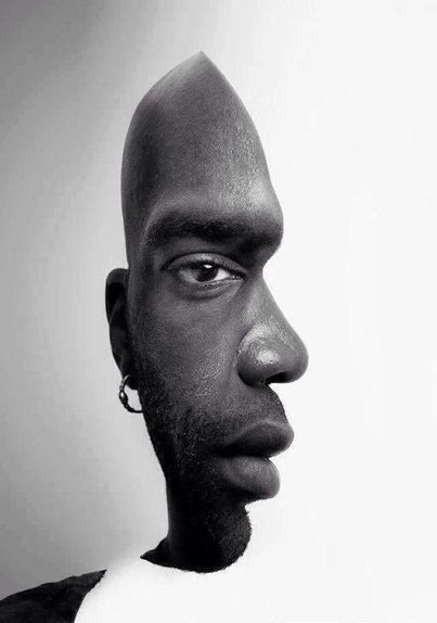 Фото по стилю Сальвадору Дали. Обман зрения.