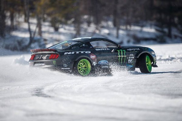 Mustang RTR
