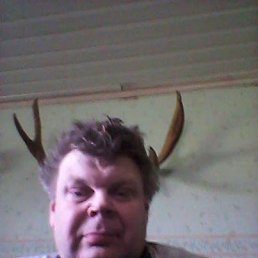Lars, , 57 
