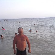 Oleg, 58 ,  