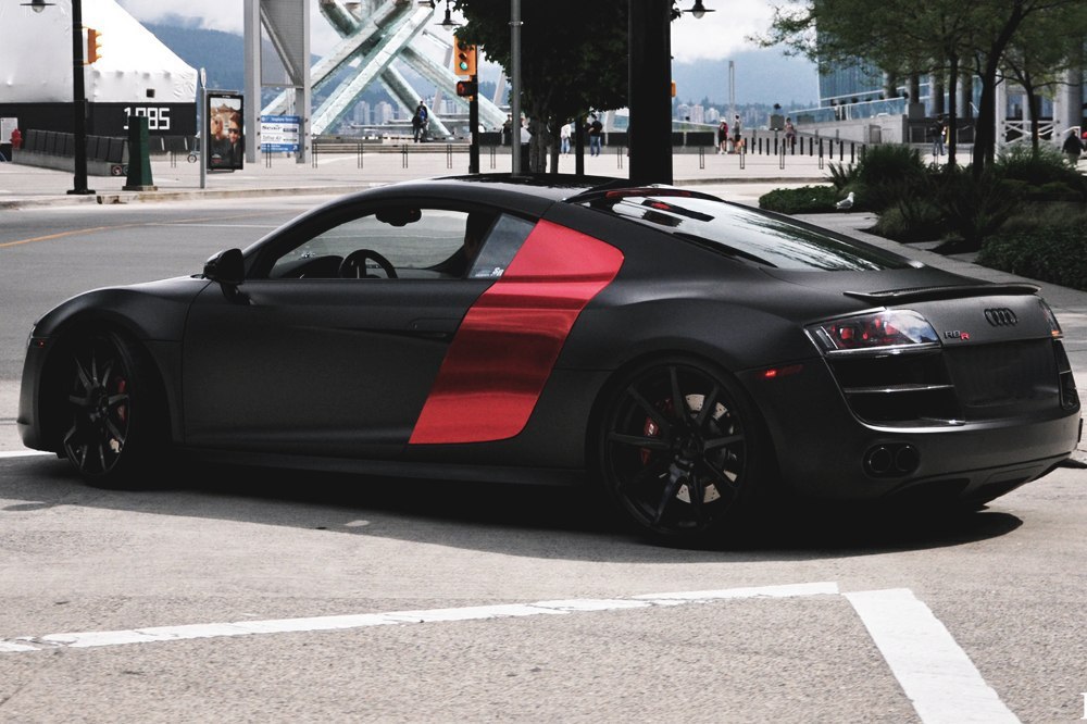 Matte black r8