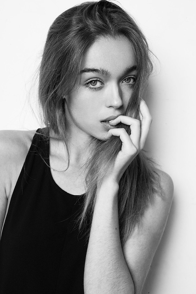 Photographer: [id119724559|����� ��������].Model: Sophie Gordon @ Premium models - 4