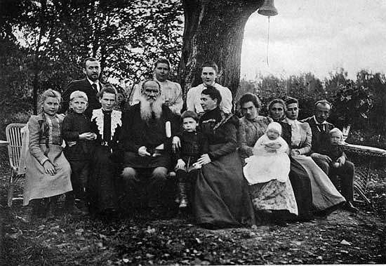 Лев Толстой о воспитании детей. «Я о воспитании никогда не писал, потому что полагаю, что воспитание ...