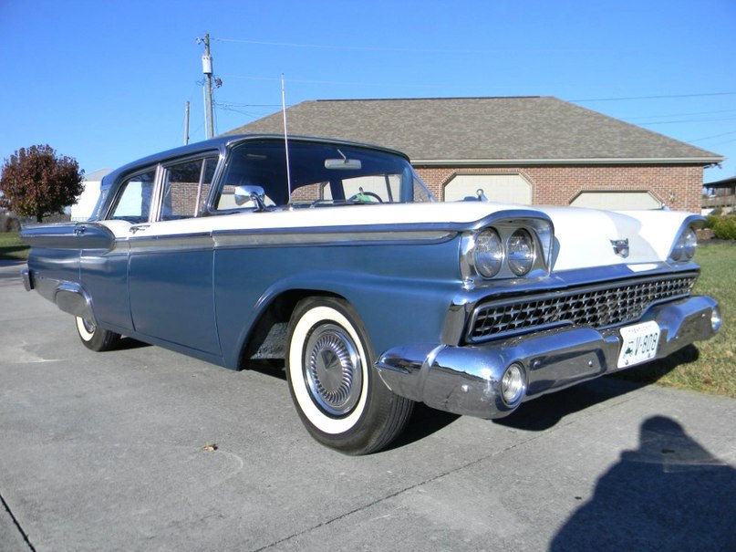 1959 Ford Fairlane 500 - 3