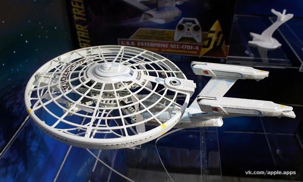 ��� ���������� ������������ USS Enterprise, ������� ������ � 50-����� ������� Star Trek.