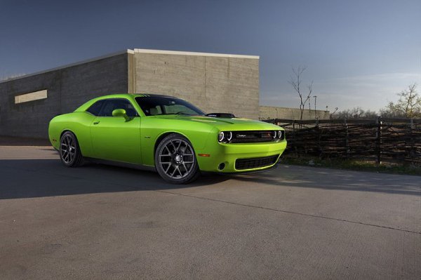 Dodge Challenger