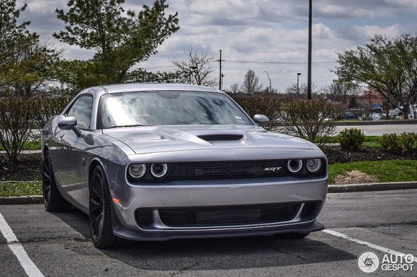 Dodge Challenger SRT-8 Hellcat.6.2 V8 SuperChargerМощность: 707 л.с.Крутящий момент: 881 НмМакс. ... - 2