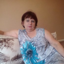 Ольга, 64, Старощербиновская