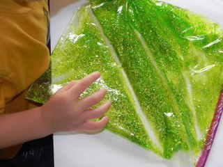 Предлагаем изготовить удивительный СЕНСОРНЫЙ ПАКЕТ ДЛЯ РИСОВАНИЯ. Для изготовления Вам понадобятся: ... - 3