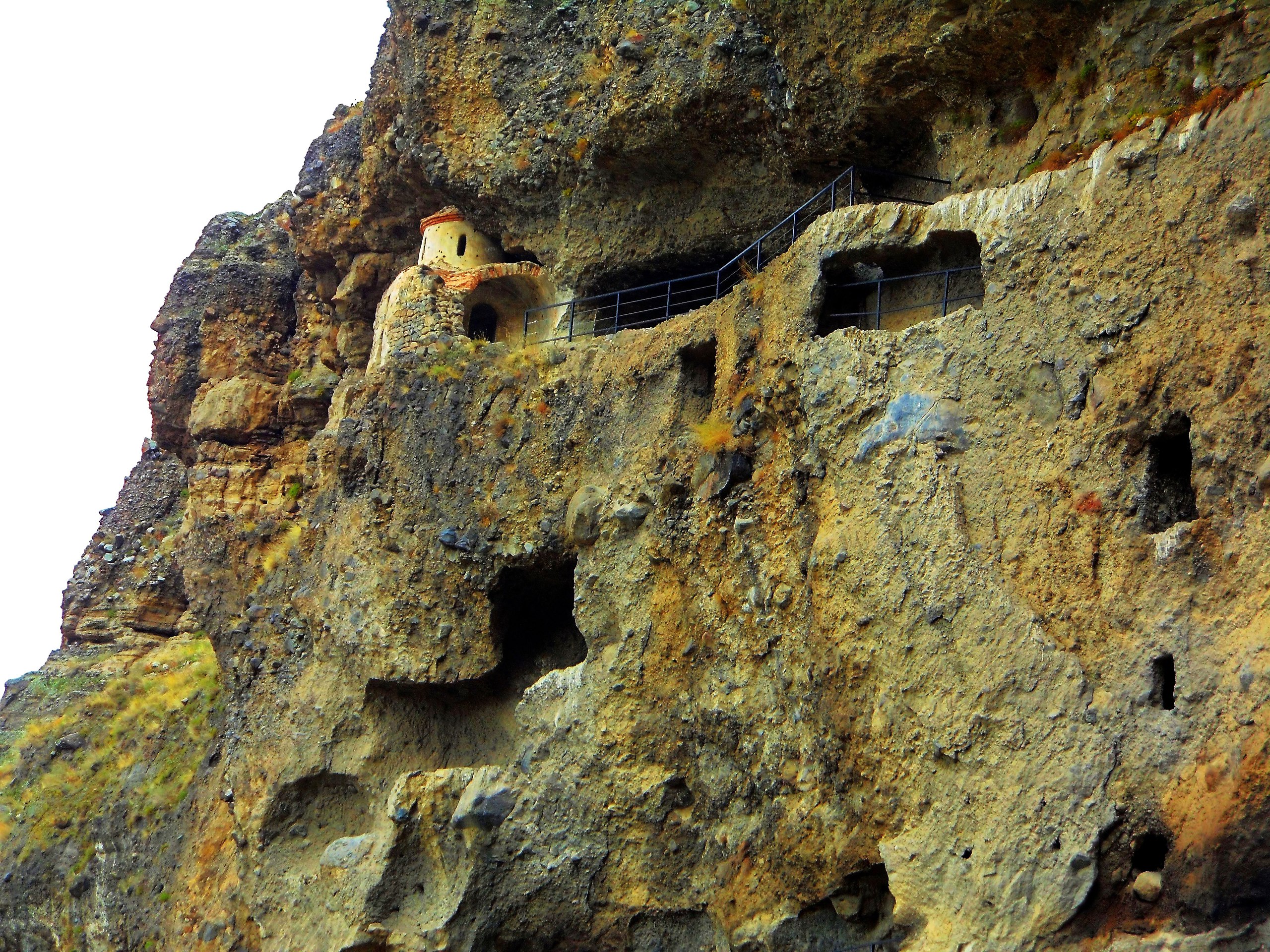 Vani cave monastery (VIII cent.) - 8