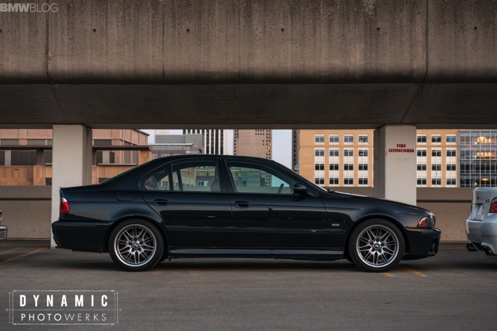 ,          - BMW M5 - 4