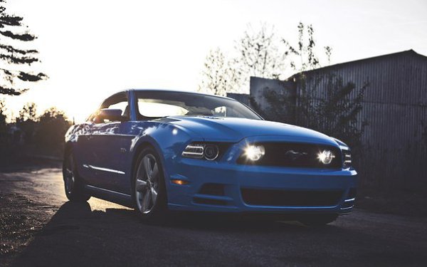 Ford Mustang - 6