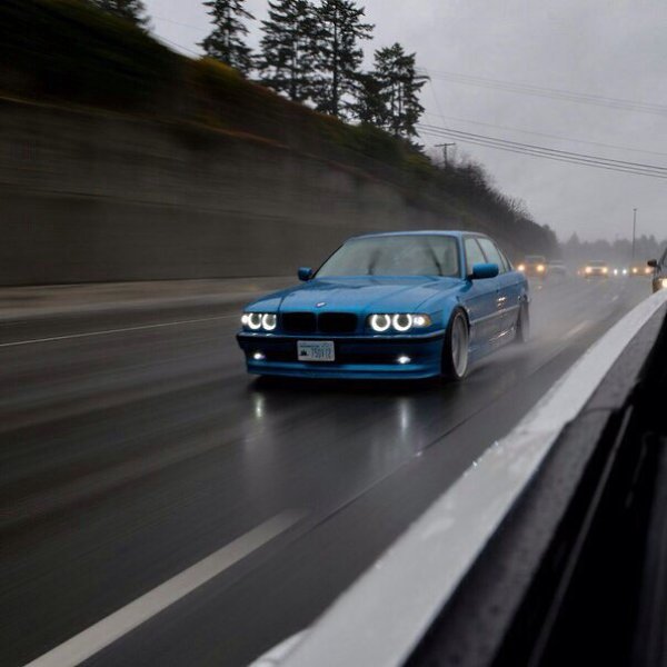 BMW 7 Series E38