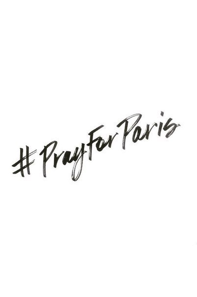    . #PRAYFORPARIS - 4