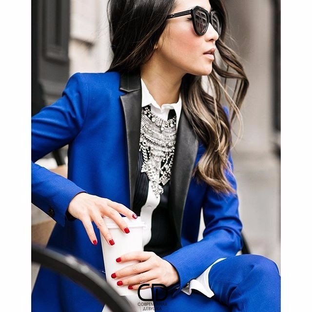 Overdressed style. Overdressed style