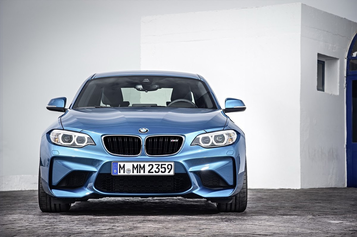 BMW    M2.  BMW    M2.   ... - 3