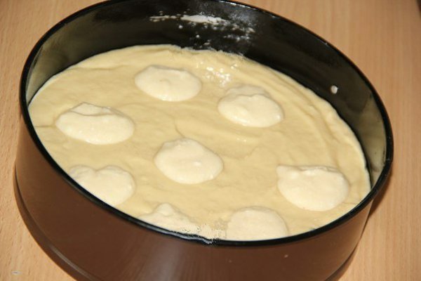 ТВОРОЖНЫЙ ПИРОГ С АНАНАСАМИ.ИНГРЕДИЕНТЫ: мука пшеничная - 300 г; кефир - 200 мл; сахар - 180 г; ... - 4