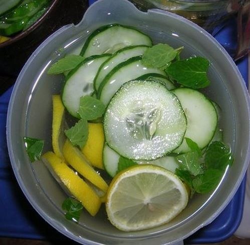     !  :      (Sassy water)    ...