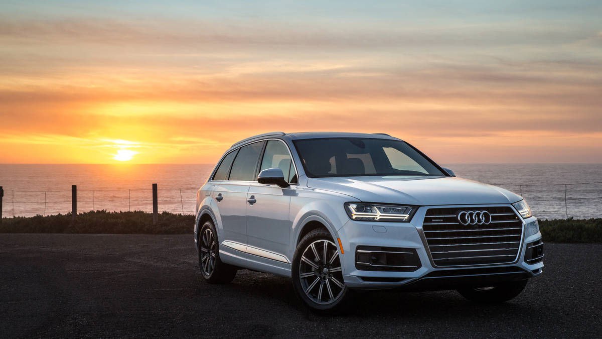 Audi Q7 https://fotostrana.ru/away?to=/sl/kM95 - 3