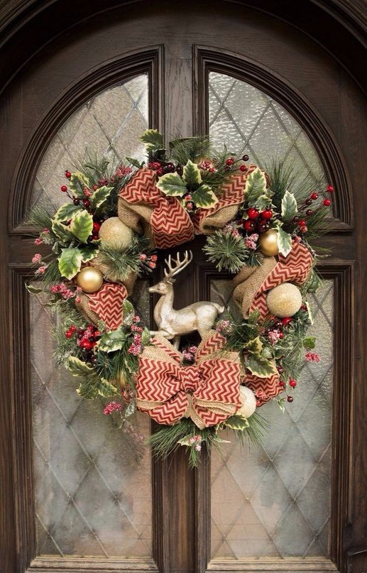 Beautiful Christmas Door - 4