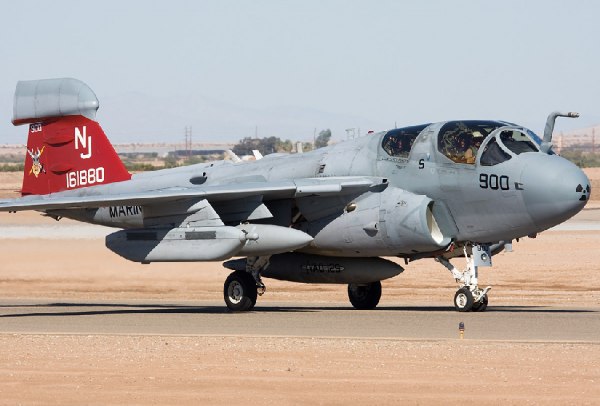 Grumman EA-6B Prowler - 4