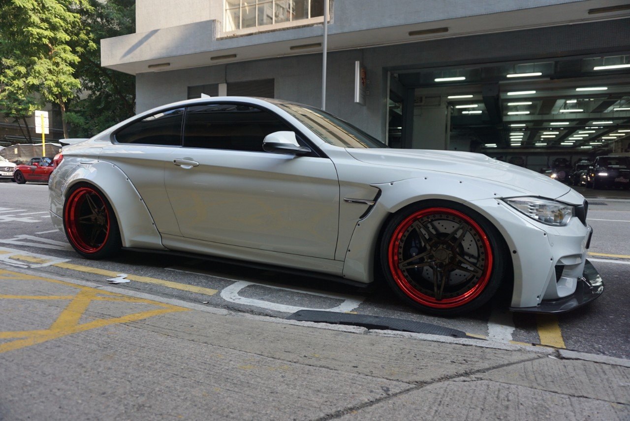 BMW M4 Liberty Walk - 6