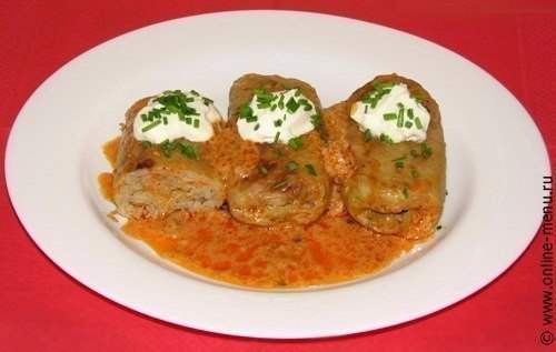 Голубцы мясные.Ингредиенты для голубцов1 вилок капусты800 г. фарша (лучше ассорти)1 стакан ...