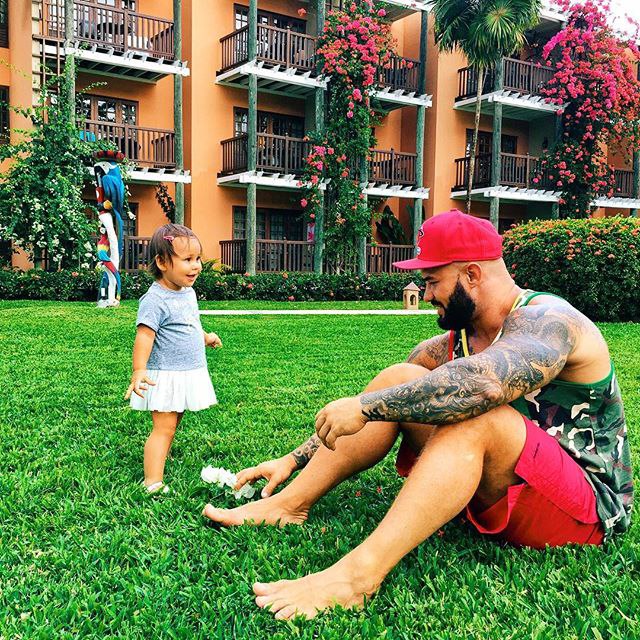  ! #thanksgod #family #onelove