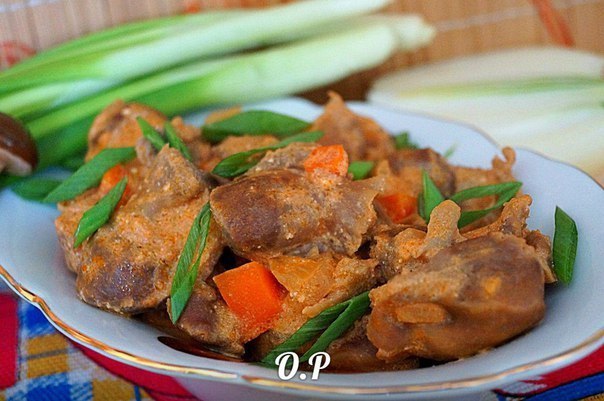 Рецепты от наших участников.Куриные желудочки в сметанном соусе с томатомАвтор:Ольга РомановаДля ...