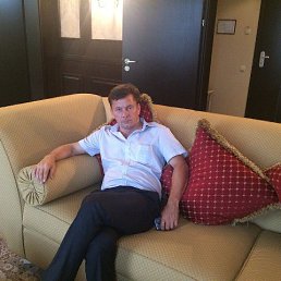 ������, ��������������, 52 ����