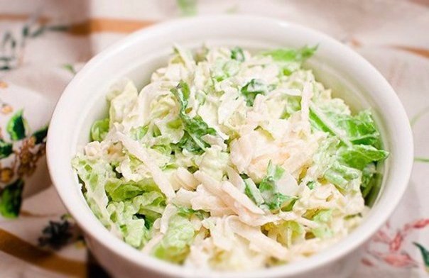 Салат из пекинской капусты с курицей.на 100грамм - 76.83 ккалБ/Ж/У - ...