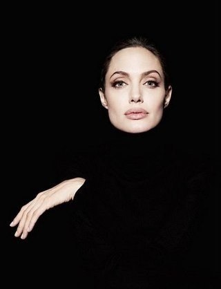 Я не стала любить тебя меньше, просто решила, что стоит ценить себя больше.