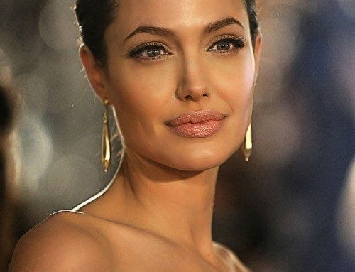 В отношениях нужно давать столько свободы, чтобы человек сам хотел все чаще бывать рядом с вами. ...