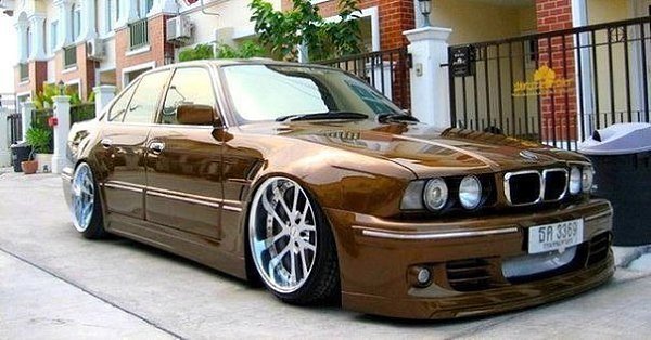 BMW M5 E34