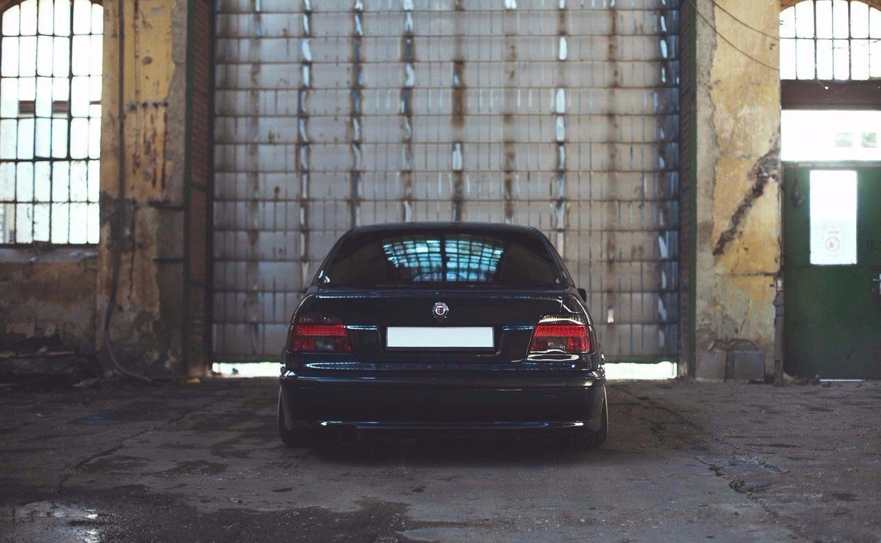 BMW E39 - 7