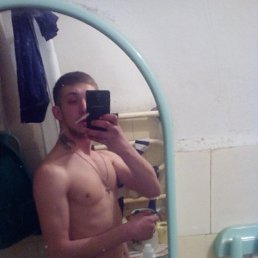 ������, ����, 32 ����