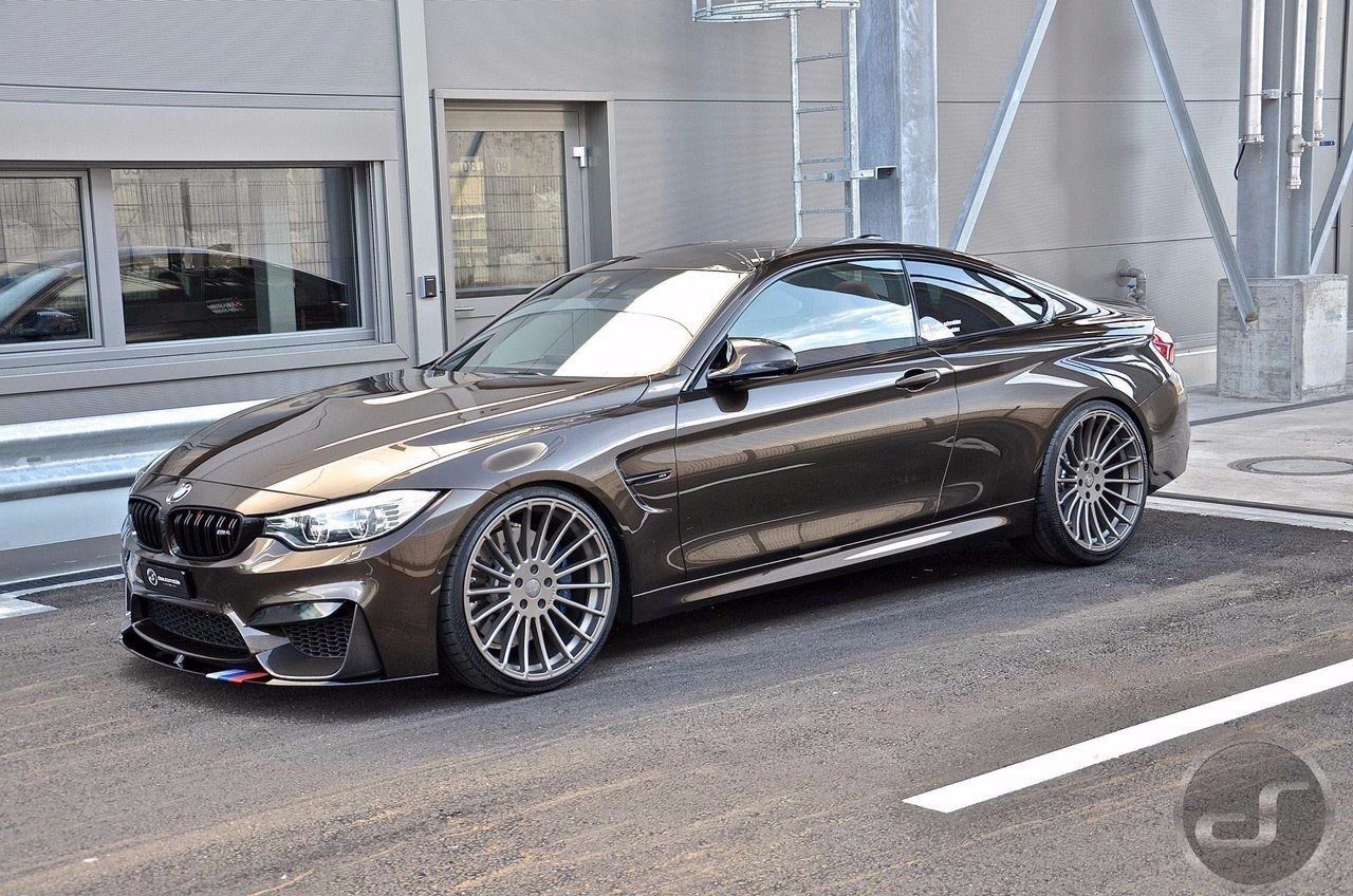 BMW M4 (F82)