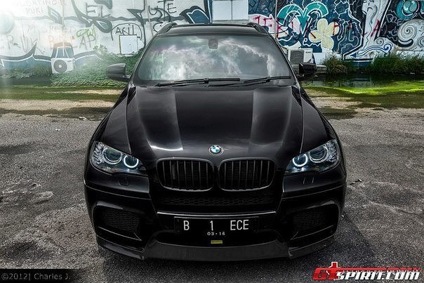 Evil Knight Vorsteiner BMW X6M by Supreme Power