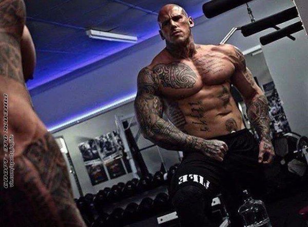 Martyn Ford - двух метровое чудовище, по прозвищу