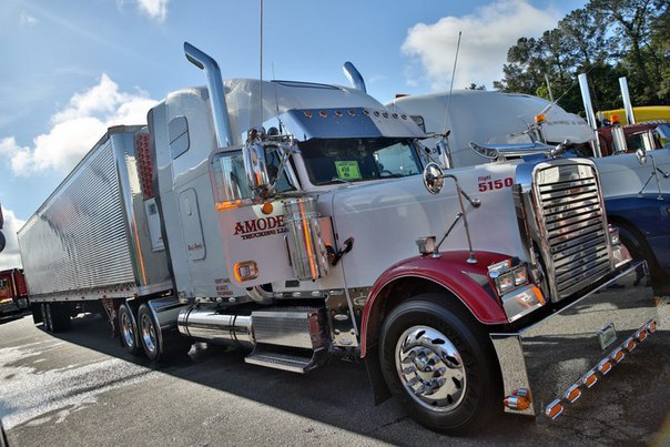 Pride & Polish 2016 - The Great American Trucking https://fotostrana.ru/away?to=/sl/SQa2 IV - 6