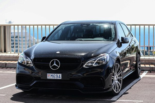 Mercedes-Benz E63 AMG - 2