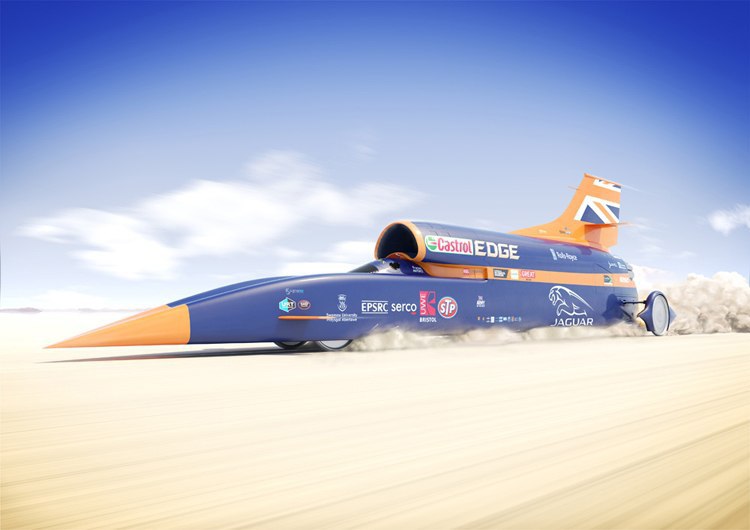 Болид Bloodhound SSC попытается побить рекорд скорости на суше осенью 2017 года.Участники проекта ...