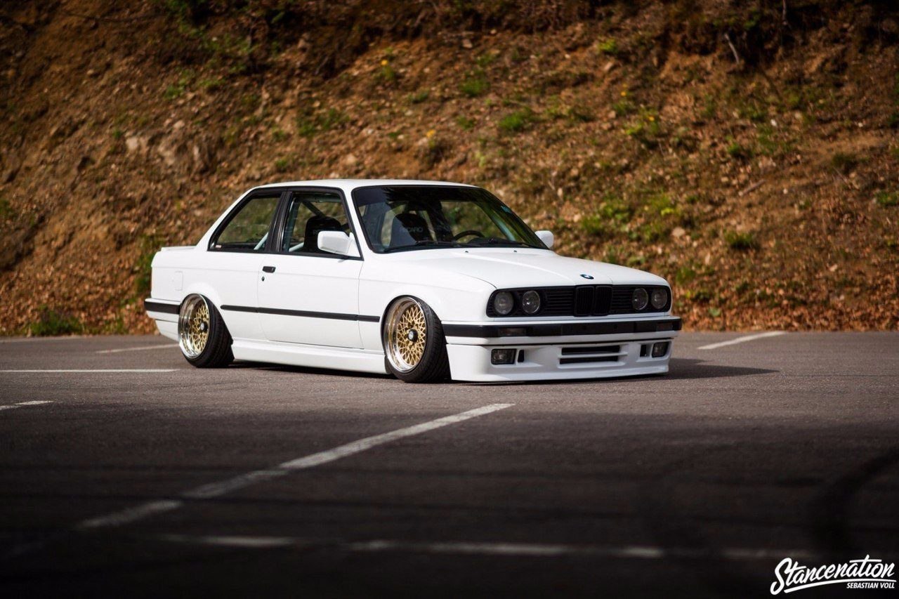 BMW e30