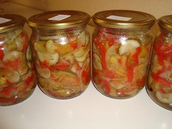 10 вкусных салатов на зиму. 1. Салат на зиму из кабачков и баклажан(готовила в мультиварке) ... - 4