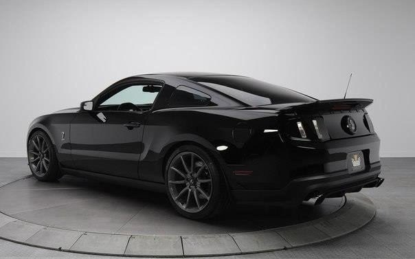 Shelby Mustang GT500 - 4