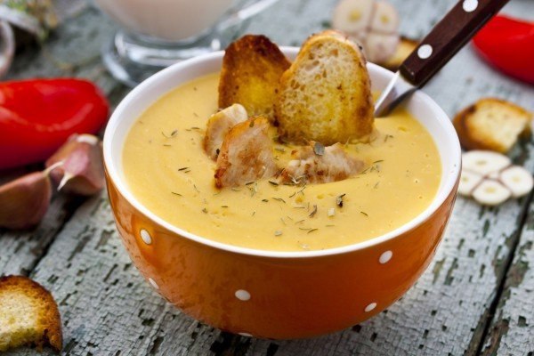 ТОП-5 вкусных рецептов супа.1. Суп с курицей и гренкамиВремя приготовления: 45 минут. Количество ...