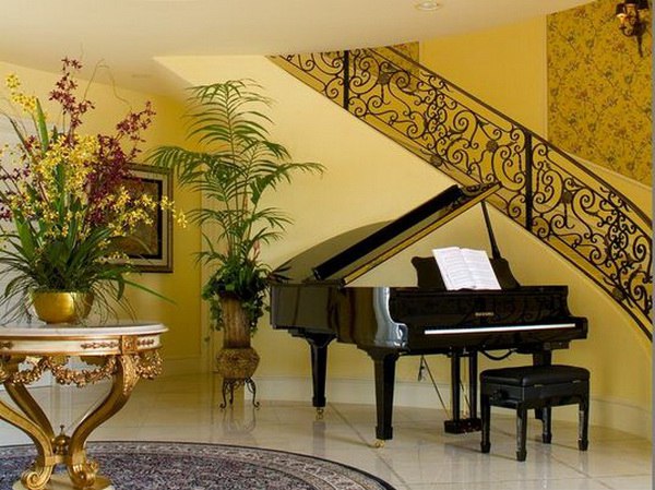 Необычайную легкость и свежесть могут внести комнатные растения в интерьере квартиры. Это не только ...