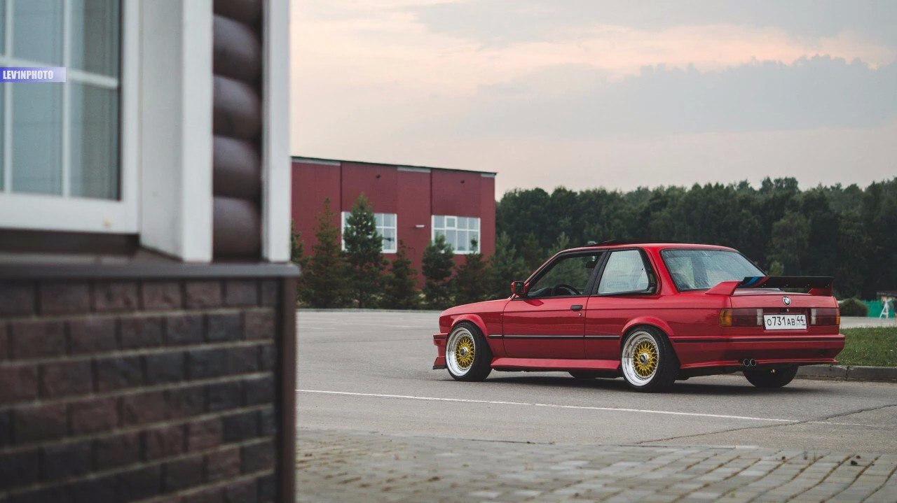 BMW E30 - 5