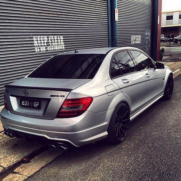 Mercedes-Benz C63 AMG