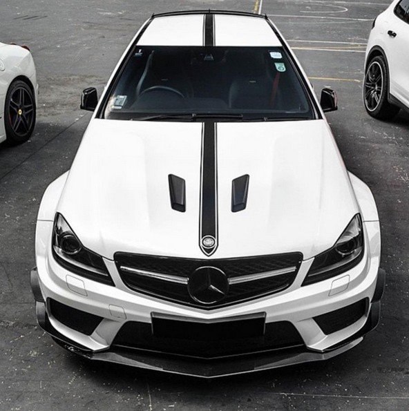 Mercedes-Benz C63 AMG Coupe Black Series